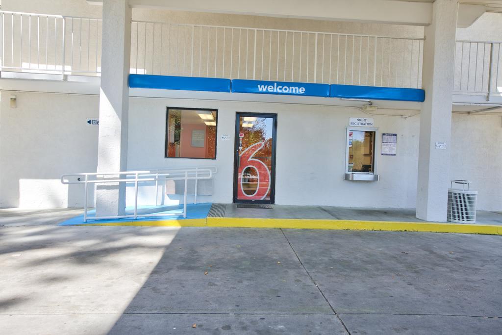 Motel 6-Tallahassee, Fl Екстер'єр фото
