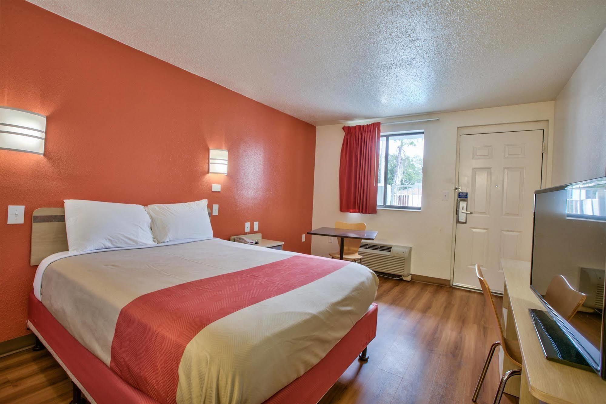 Motel 6-Tallahassee, Fl Екстер'єр фото
