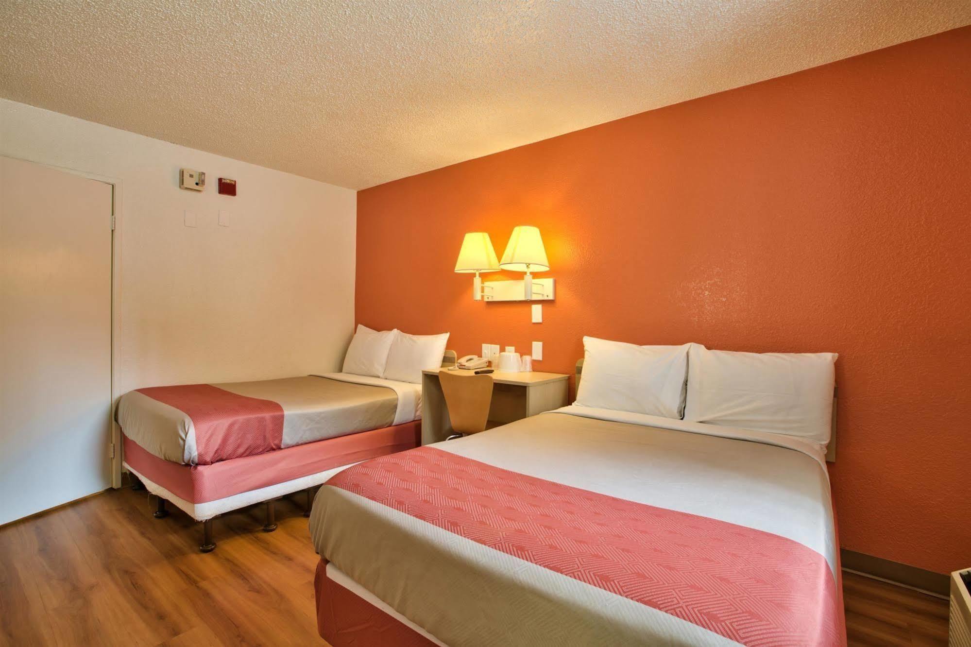 Motel 6-Tallahassee, Fl Екстер'єр фото