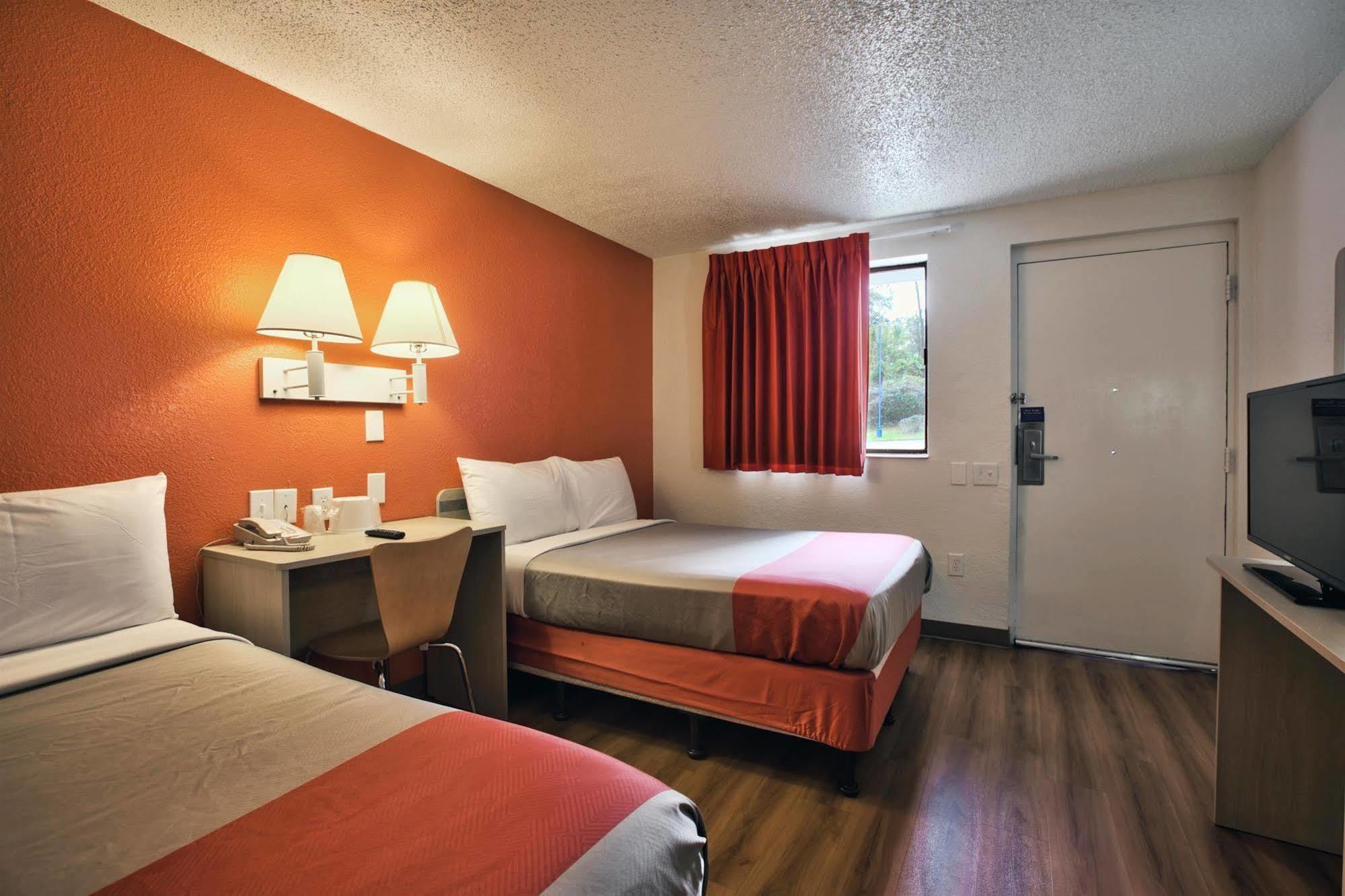 Motel 6-Tallahassee, Fl Екстер'єр фото